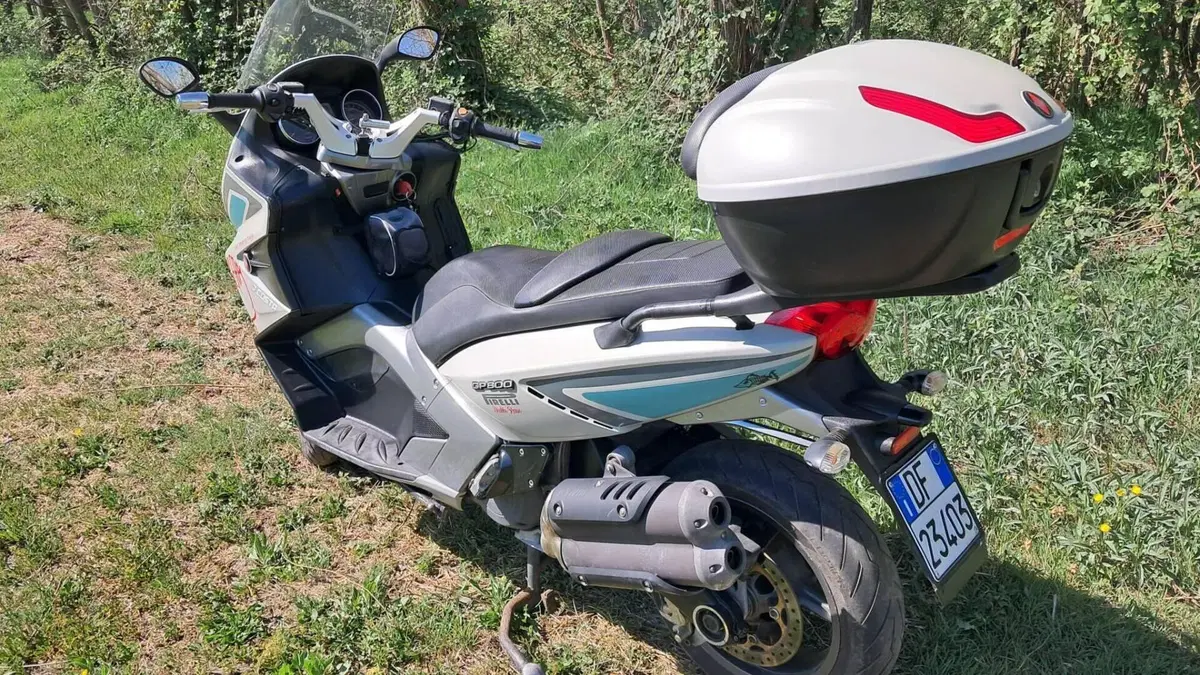 Gilera GP 800  (4)