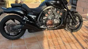 Yamaha VMAX (2008 - 17)  (6)