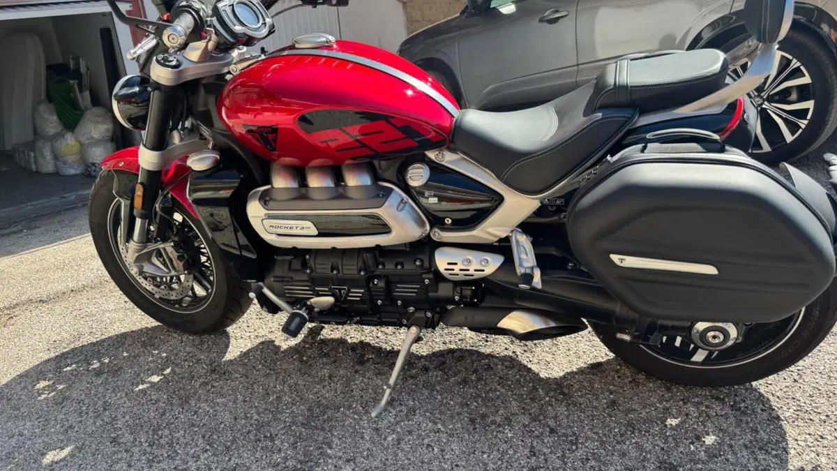 Triumph Rocket 3 R 221 (2021 - 23)  (8)