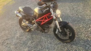 Ducati Monster 696 (2008 - 13)  (2)