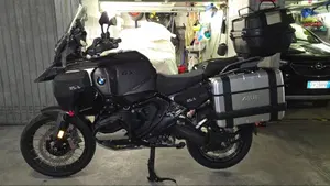 Bmw R 1300 GS Adventure Triple Black (2025 - 26)  (7)