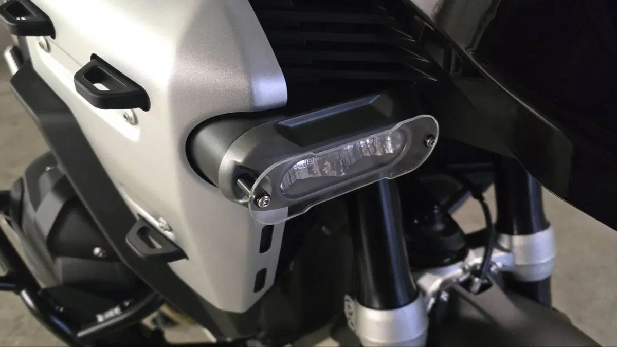 Bmw R 1300 GS Adventure Triple Black (2025 - 26)  (16)