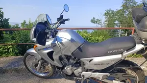Honda Transalp XL 650V (2000 - 04)  (8)