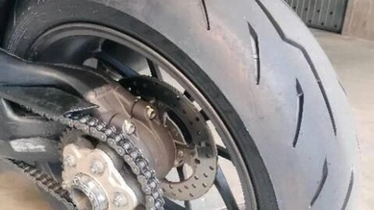 Ducati Streetfighter (2009 - 12)  (3)