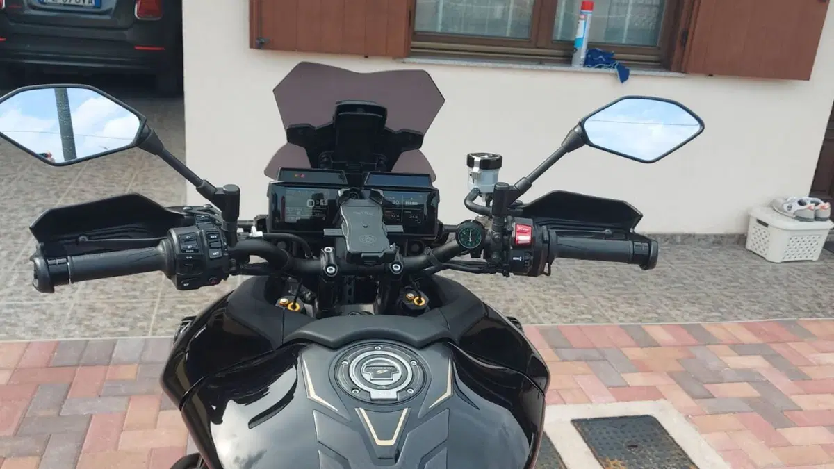 Yamaha Tracer 9 GT+ (2023 - 24)  (6)