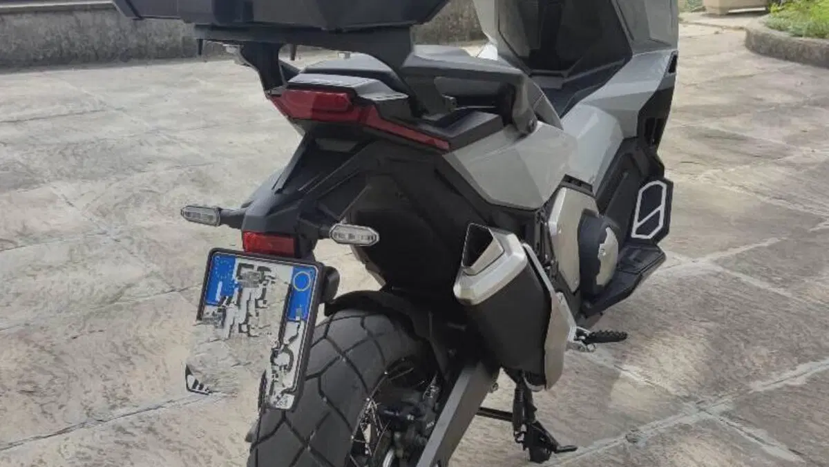 Honda X-ADV 750 DCT (2021 - 24)  (3)