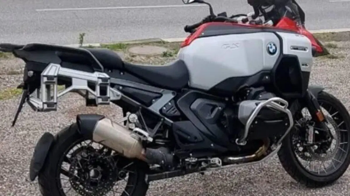 Bmw R 1300 GS Adventure (2025 - 26)  (2)