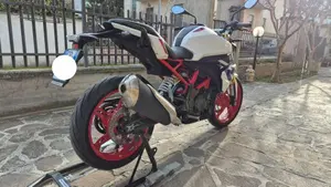 Bmw G 310 R (2021 - 25)  (4)