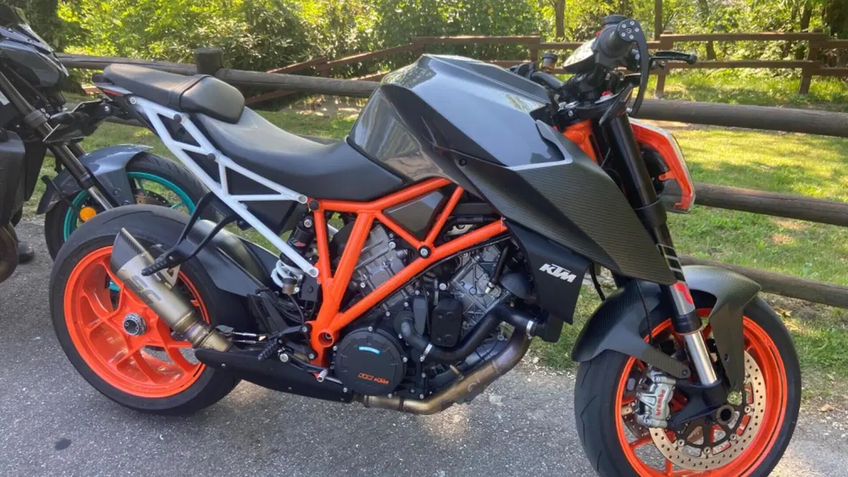 KTM 1290 Super Duke R ABS (2017 - 18)  (6)
