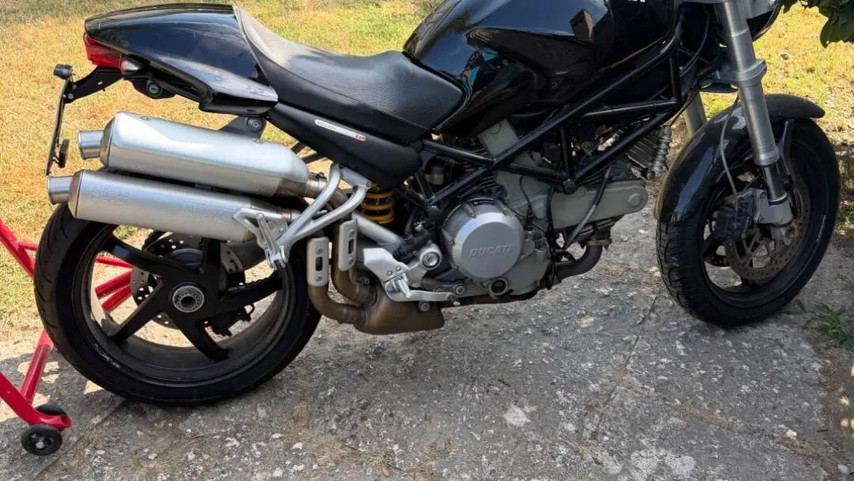 Ducati Monster S2 R Dark (2004 - 06)  (2)