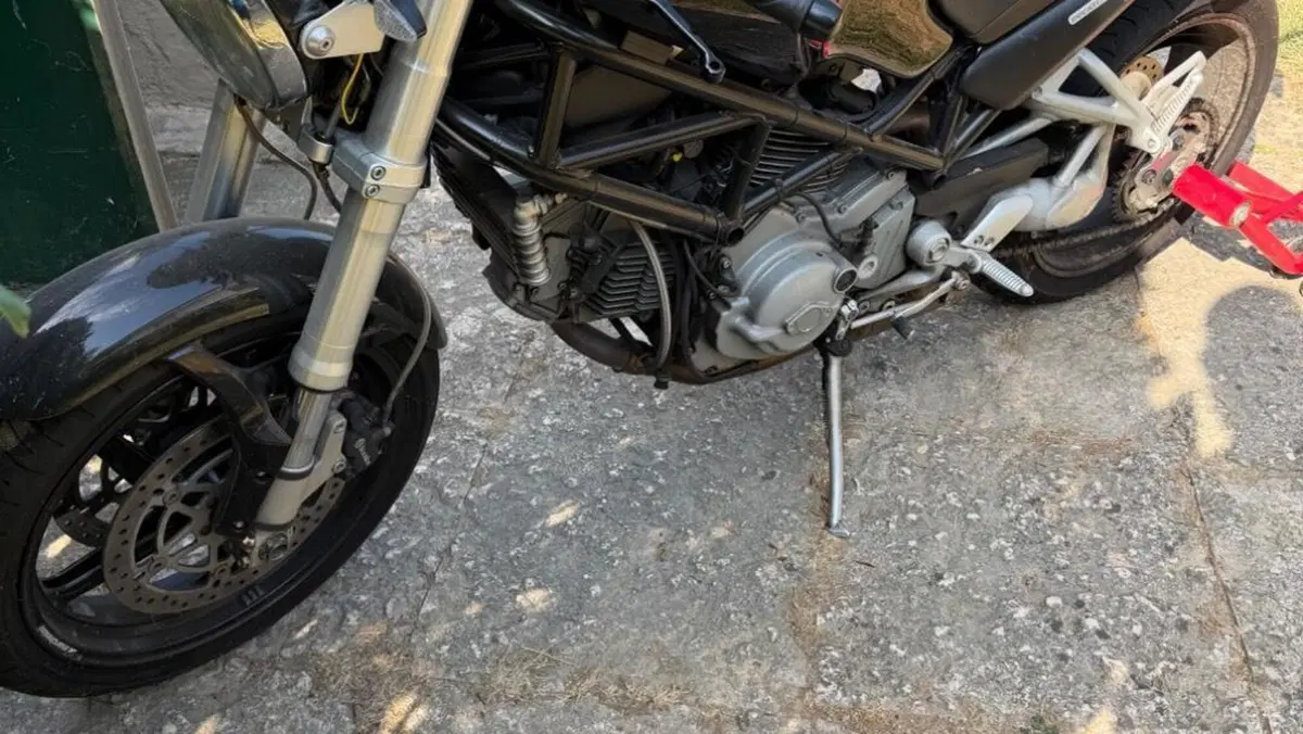 Ducati Monster S2 R Dark (2004 - 06)  (3)