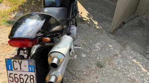 Ducati Monster S2 R Dark (2004 - 06)  (5)