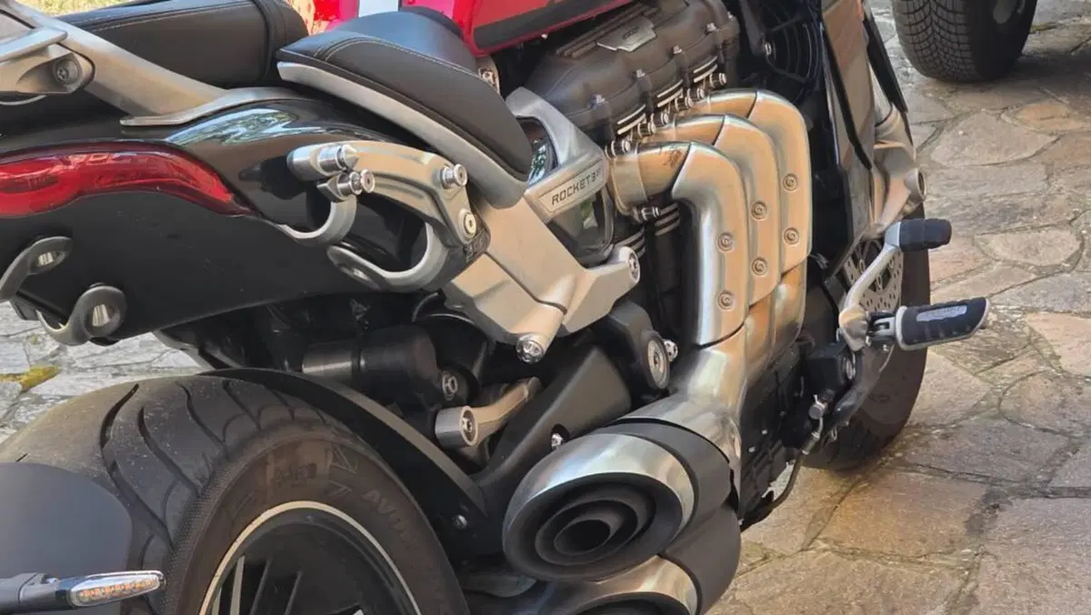 Triumph Rocket 3 GT 221 (2021 - 23)  (5)