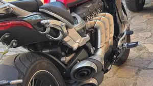 Triumph Rocket 3 GT 221 (2021 - 23)  (5)