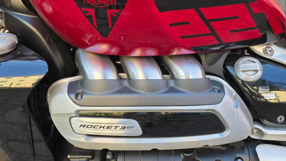 Triumph Rocket 3 GT 221 (2021 - 23)  (9)