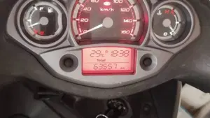 Yamaha X-City 125 (2007 - 16)  (5)