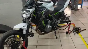Kawasaki Z 650 (2017 - 19)  (6)