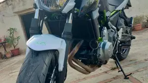 Kawasaki Z 650 (2017 - 19)  (8)