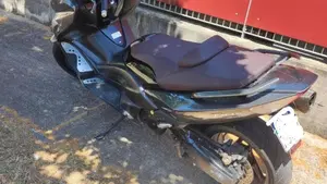 Yamaha T-Max 500 (2008 - 12)  (3)
