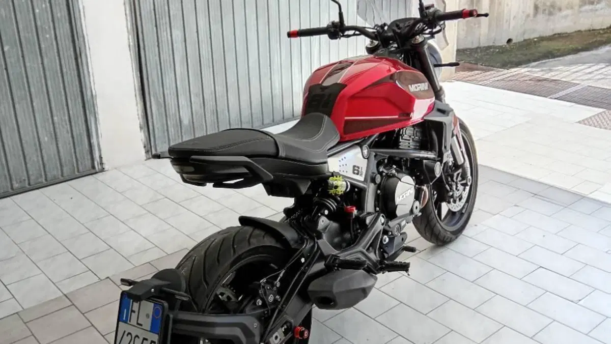 Moto Morini SEIEMMEZZO STR (2022 - 26)  (6)