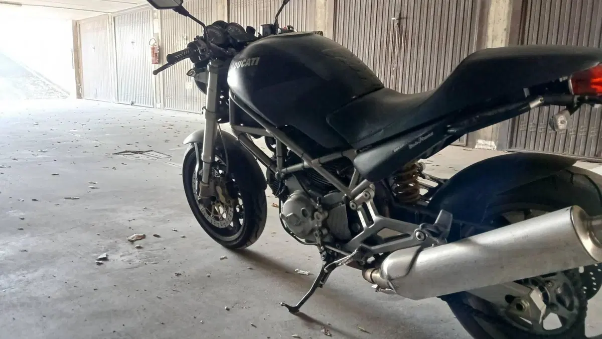 Ducati Monster 620 Dark (2003 - 06)  (3)