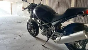 Ducati Monster 620 Dark (2003 - 06)  (3)