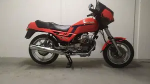 Moto Guzzi   (2)