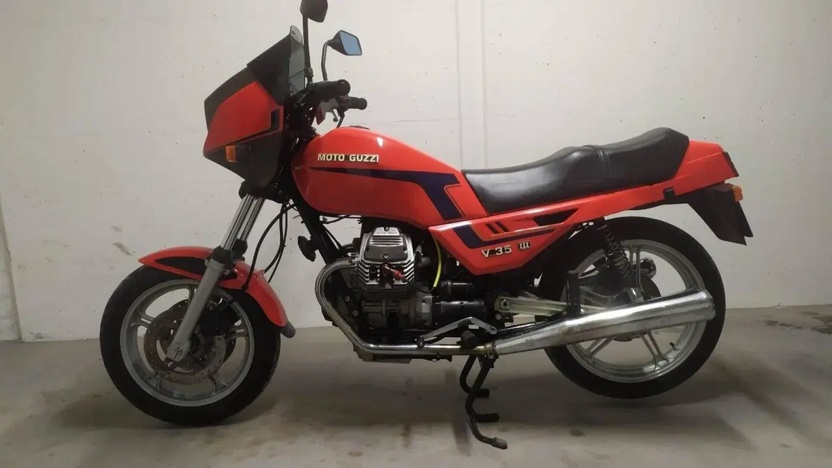 Moto Guzzi   (3)