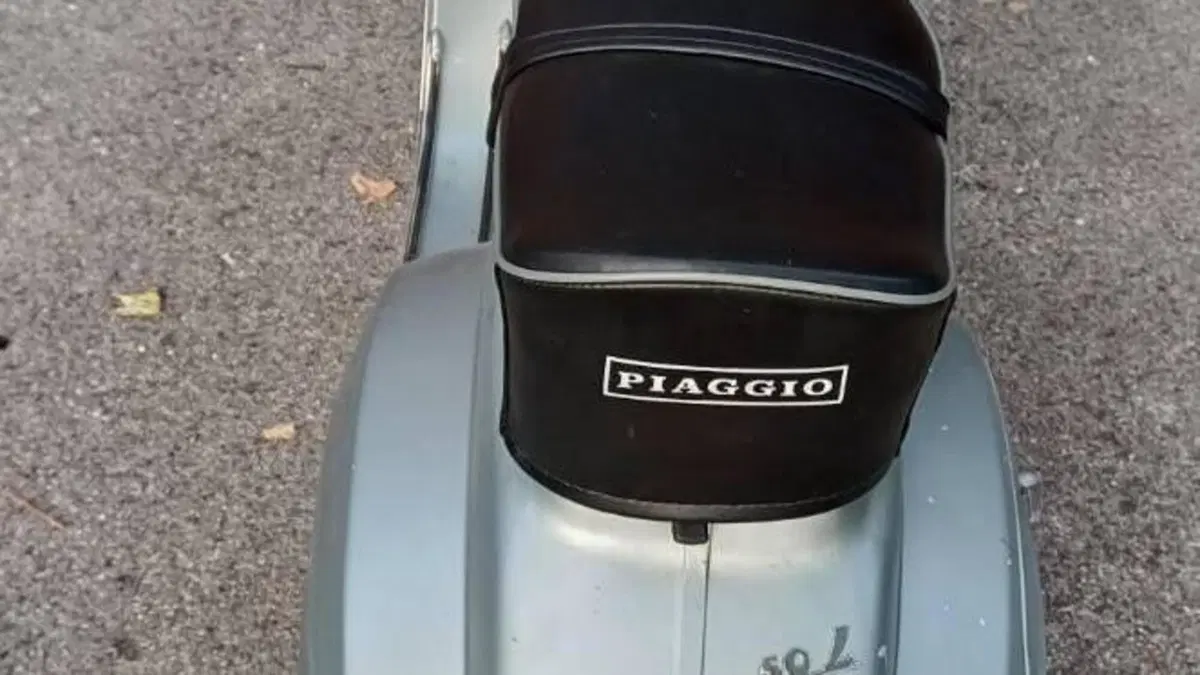 Vespa   (10)