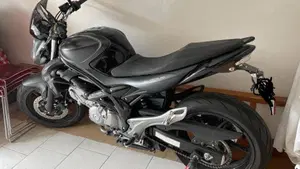Suzuki Gladius 650 SFV ABS (2009 - 15)  (6)