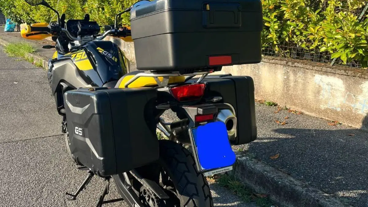 Bmw F 750 GS Edition 40 Years GS (2021)  (4)