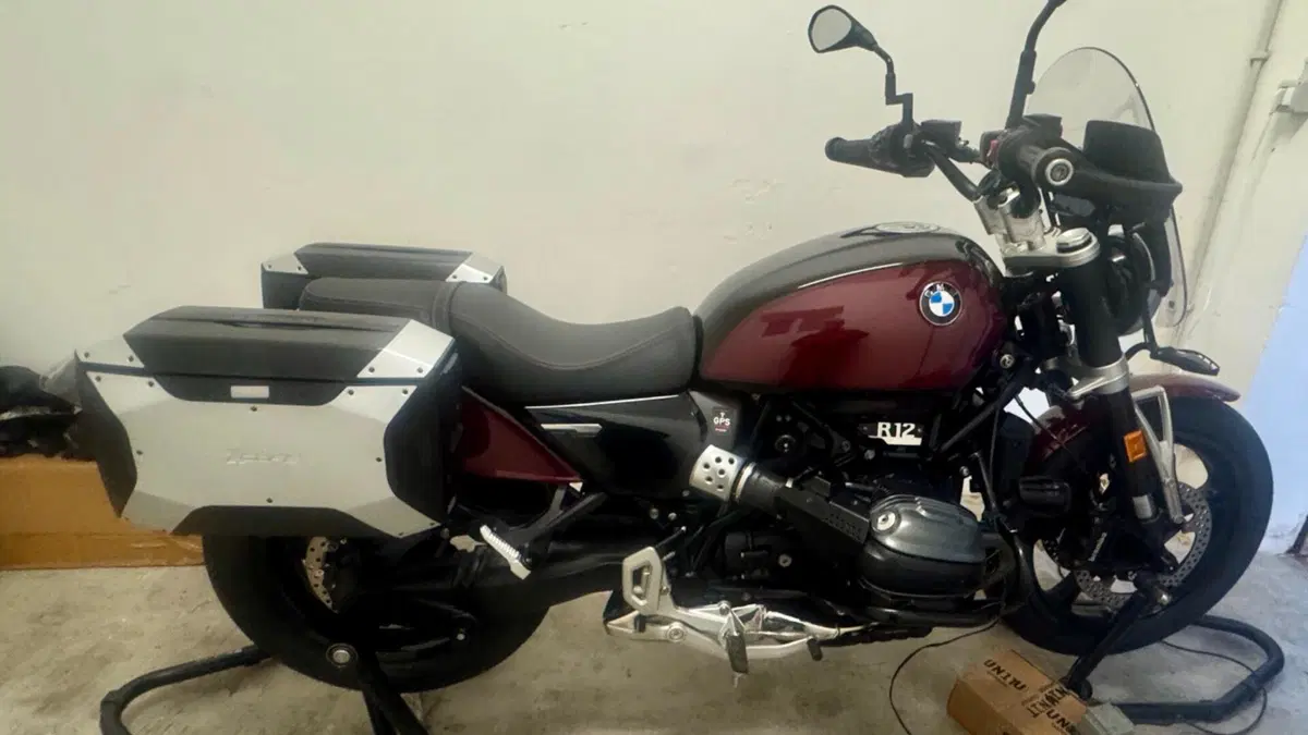 Bmw R 12 (2024 - 26) 