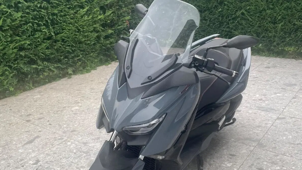 Yamaha X-Max 125 Tech Max (2021 - 24)  (3)