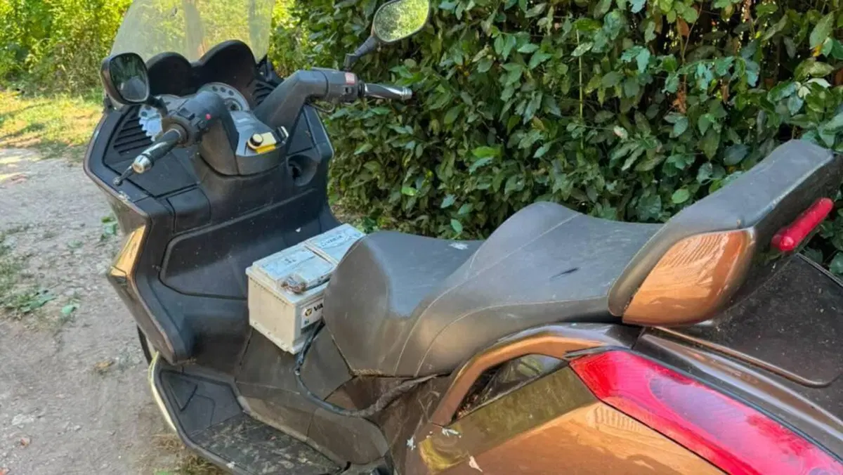 Aprilia Atlantic 500 (2003 - 04)  (4)