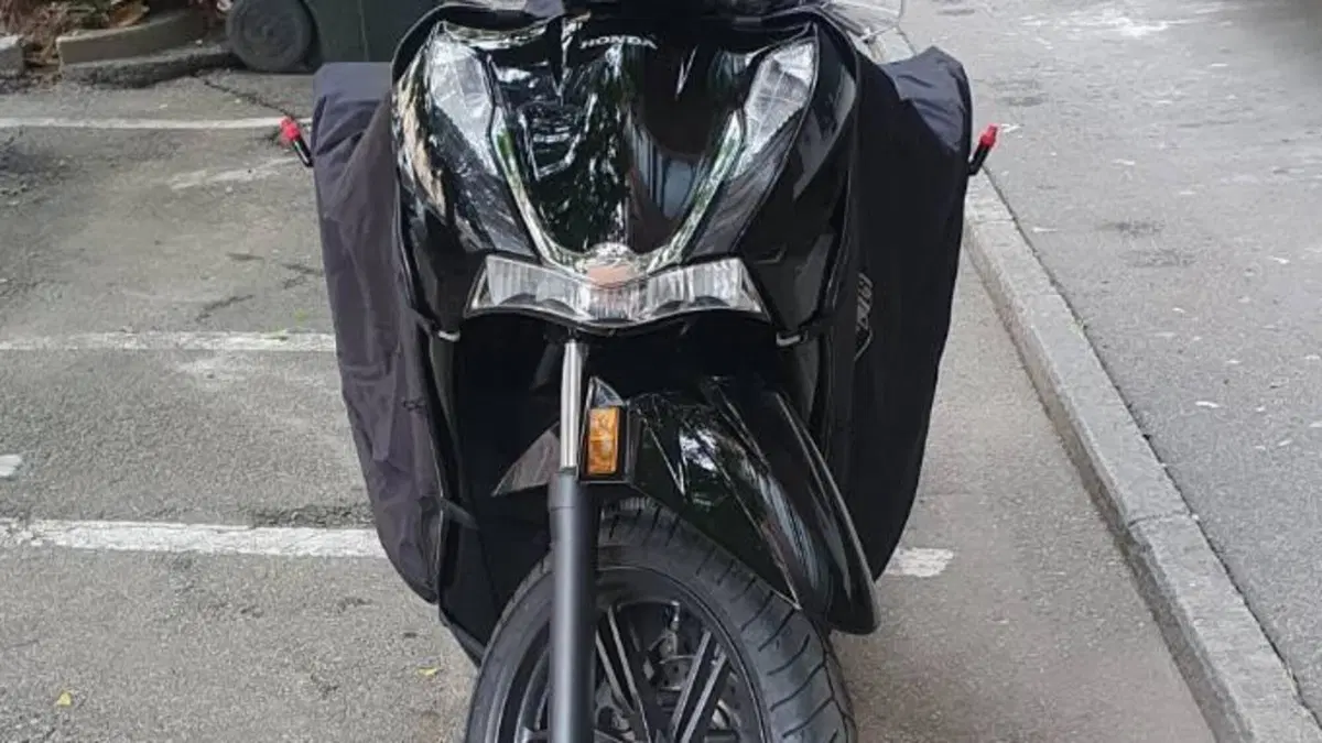 Honda SH 350 (2021 - 24)  (7)
