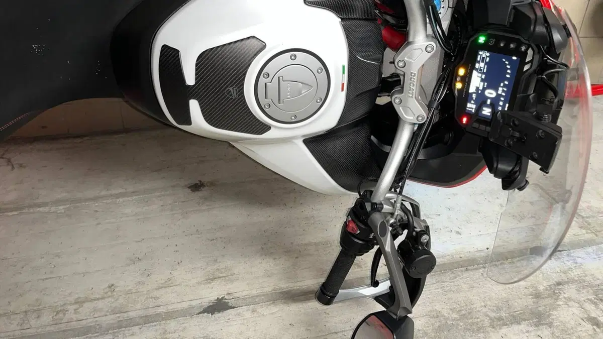 Ducati Multistrada 1260 Pikes Peak (2018 - 20)  (5)