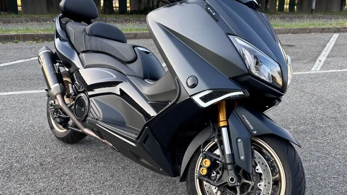 Yamaha T-Max 530 Iron Max ABS (2014 - 17) 