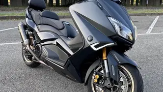 Yamaha T-Max 530 Iron Max ABS (2014 - 17) usata