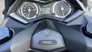 Yamaha T-Max 530 Iron Max ABS (2014 - 17)  (12)