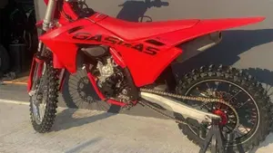 GASGAS MC 250 F (2025)  (4)