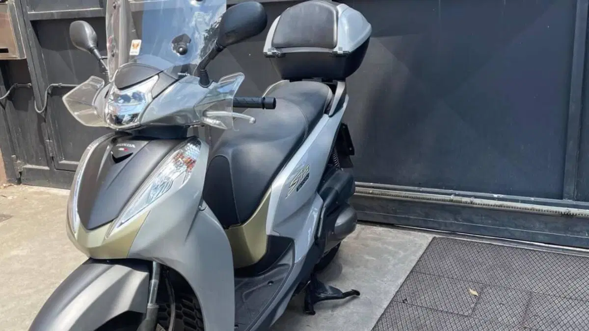 Honda SH 300 i Sport ABS (2018 - 20)  (4)