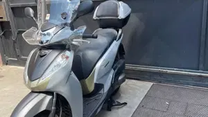 Honda SH 300 i Sport ABS (2018 - 20)  (4)