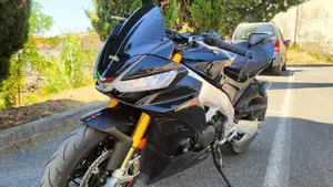 Aprilia Tuono V4 Factory (2021 - 24)  (7)