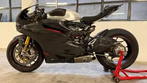 Ducati 1199 Panigale R ABS (2013 - 17) 