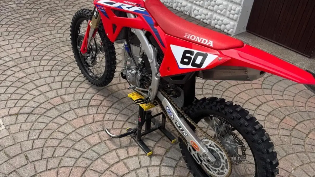 Honda CRF 450R (2024)  (3)