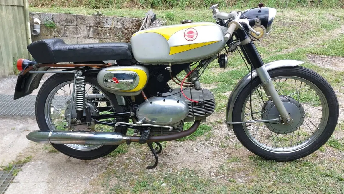 Motobi   (2)