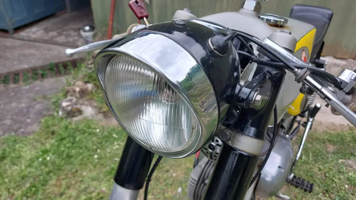 Motobi   (11)