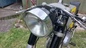 Motobi   (11)