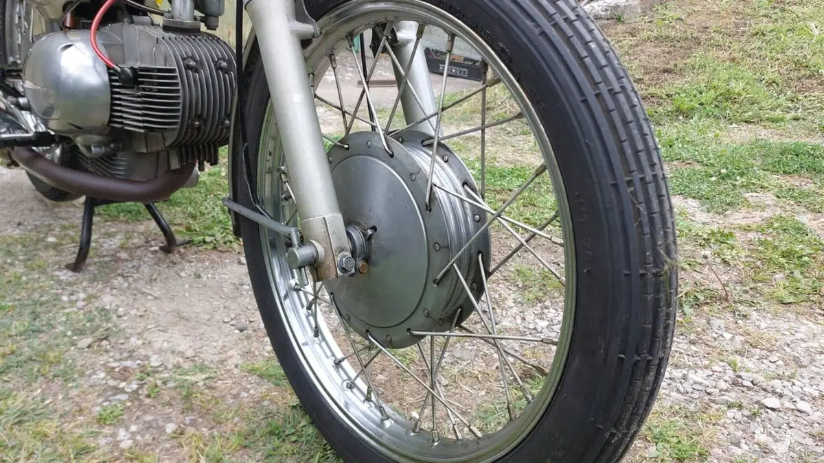 Motobi   (12)