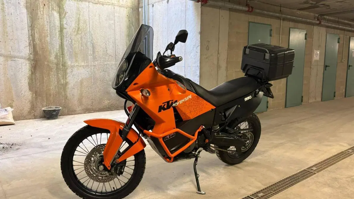 KTM 990 Adventure (2009 - 11)  (2)